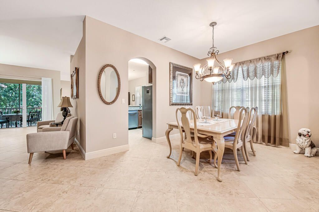 9786 Midship Way, Unit 203, Royal Palm Beach, FL 33411 Photo