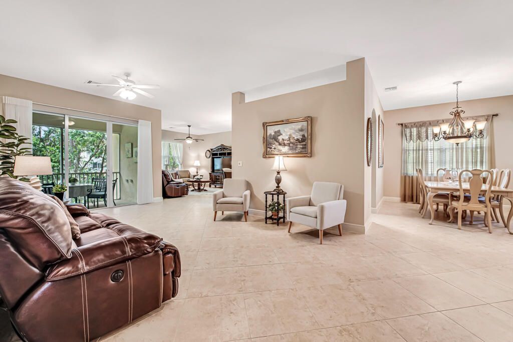 9786 Midship Way, Unit 203, Royal Palm Beach, FL 33411 Photo