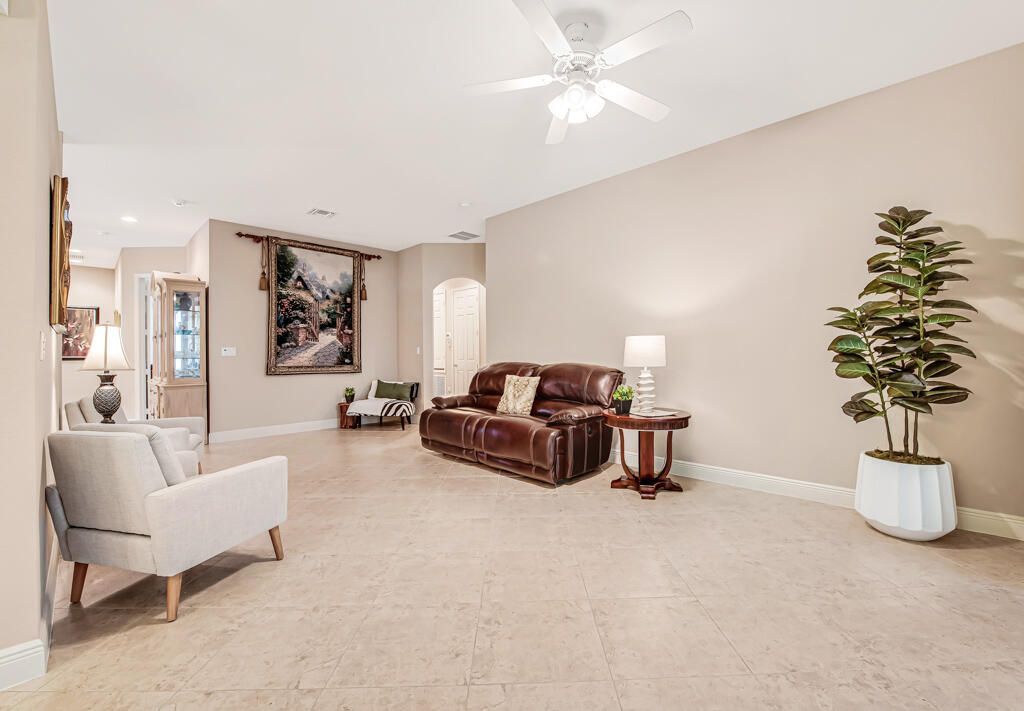 9786 Midship Way, Unit 203, Royal Palm Beach, FL 33411 Photo