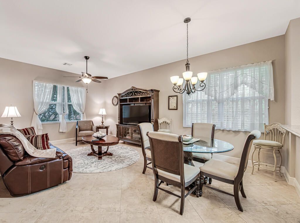 9786 Midship Way, Unit 203, Royal Palm Beach, FL 33411 Photo