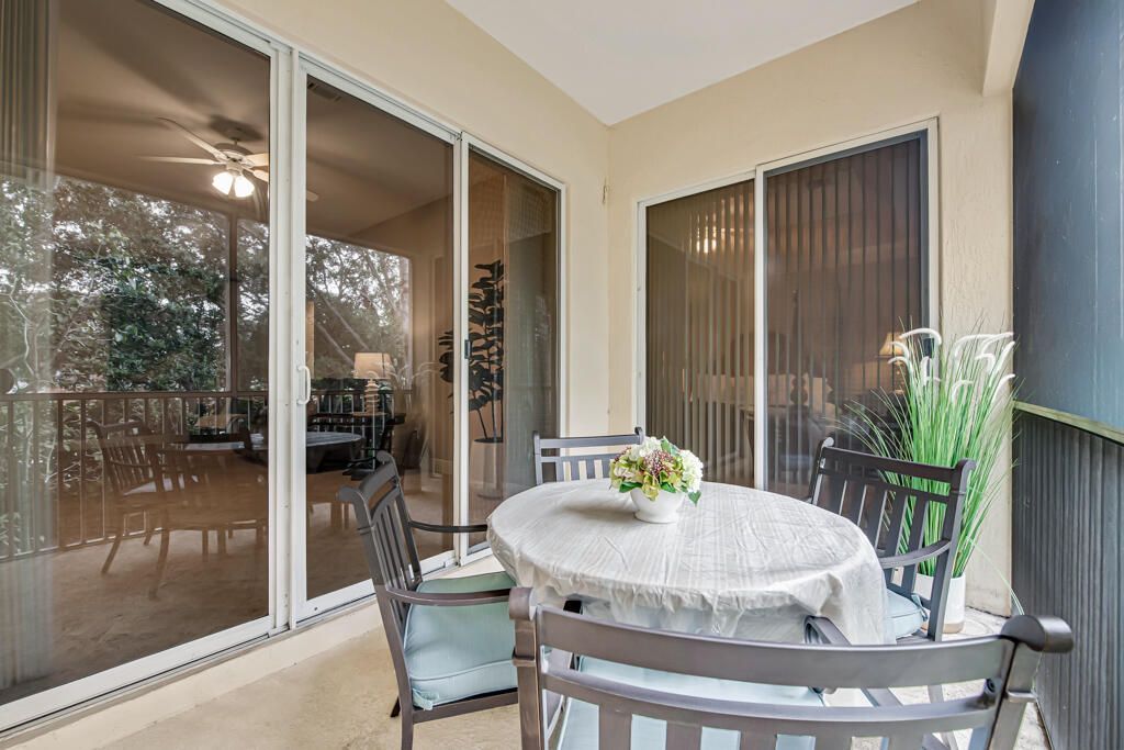 9786 Midship Way, Unit 203, Royal Palm Beach, FL 33411 Photo