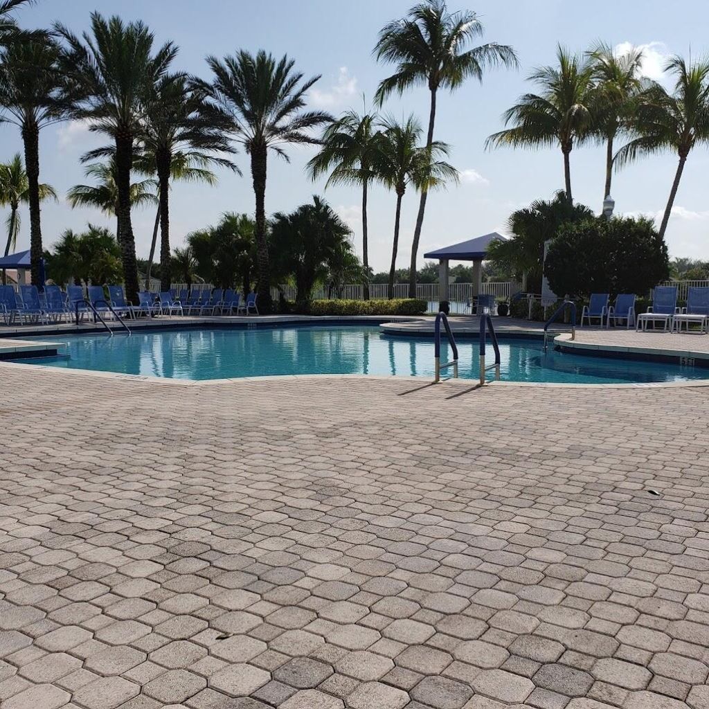 9786 Midship Way, Unit 203, Royal Palm Beach, FL 33411 Photo
