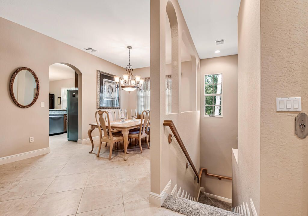 9786 Midship Way, Unit 203, Royal Palm Beach, FL 33411 Photo