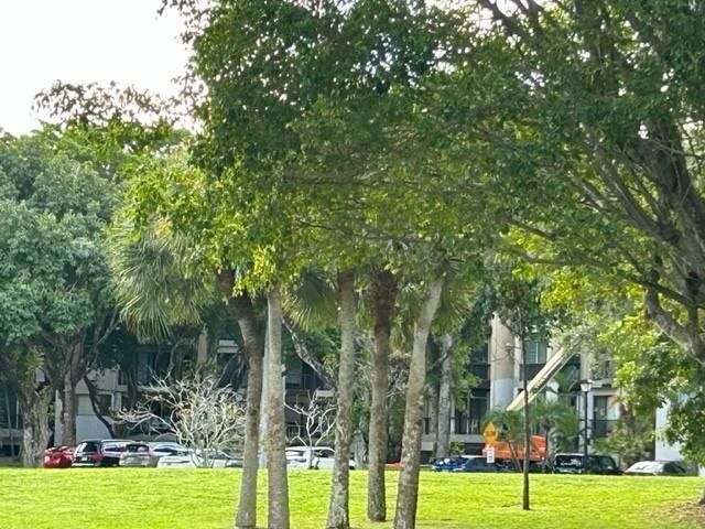 6061 N Falls Cir Drive, Unit 402, Lauderhill, FL 33319 Photo