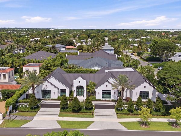 1634 N SWINTON Avenue, Delray Beach, FL 33444