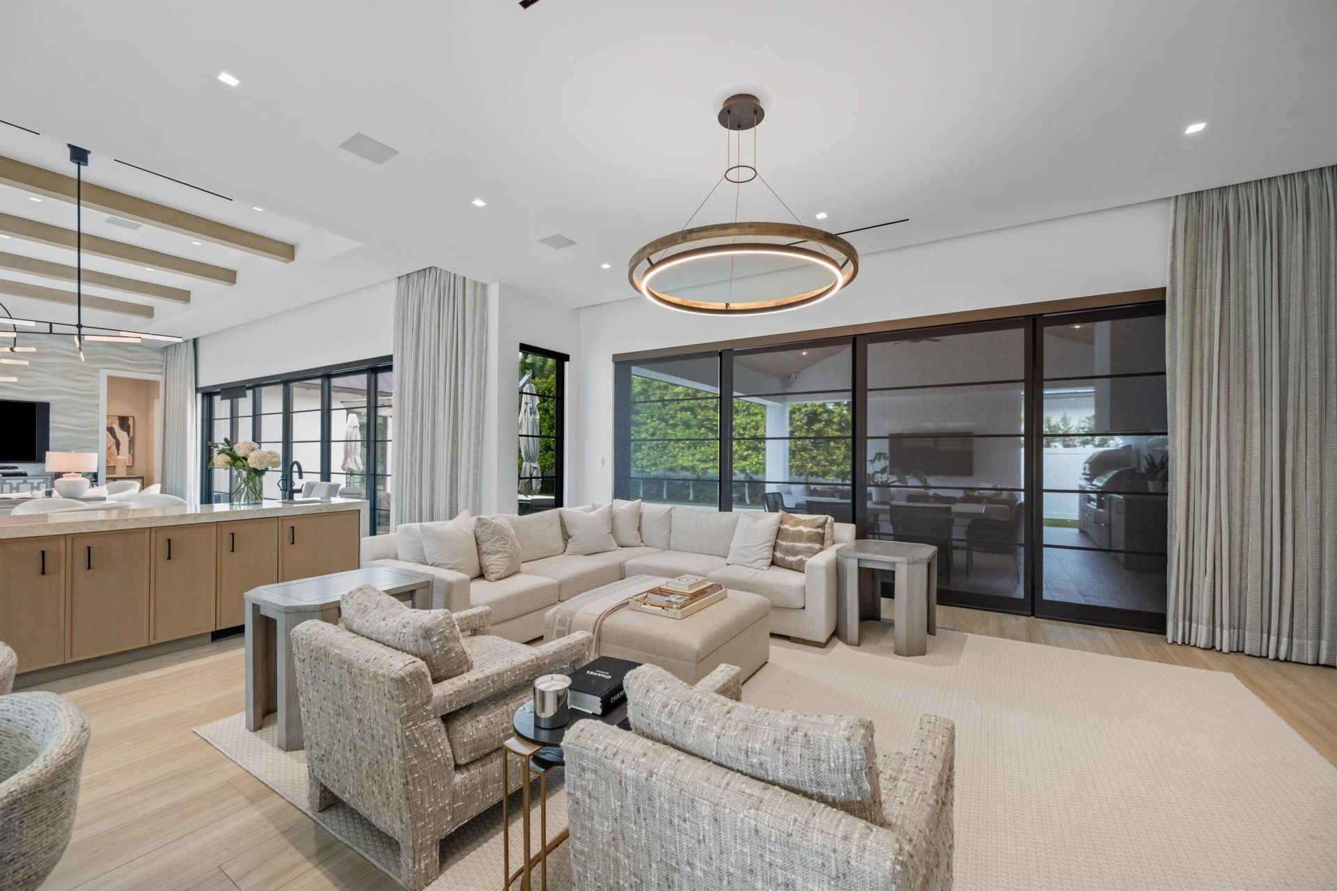 1634 N Swinton Avenue, Delray Beach, FL 33444 Photo