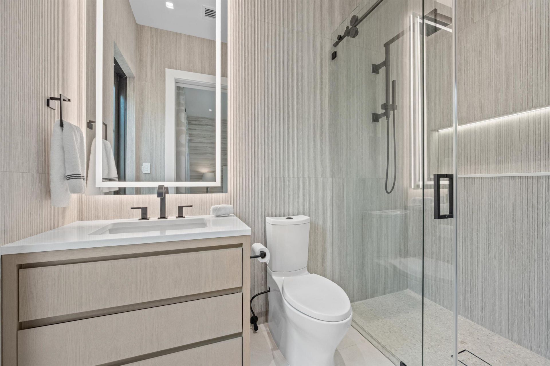 1634 N Swinton Avenue, Delray Beach, FL 33444 Photo