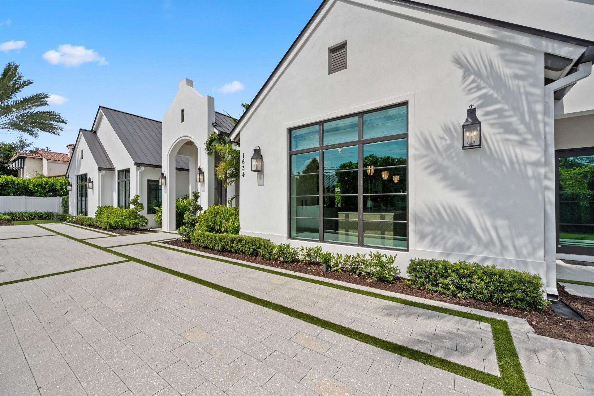 1634 N Swinton Avenue, Delray Beach, FL 33444 Photo