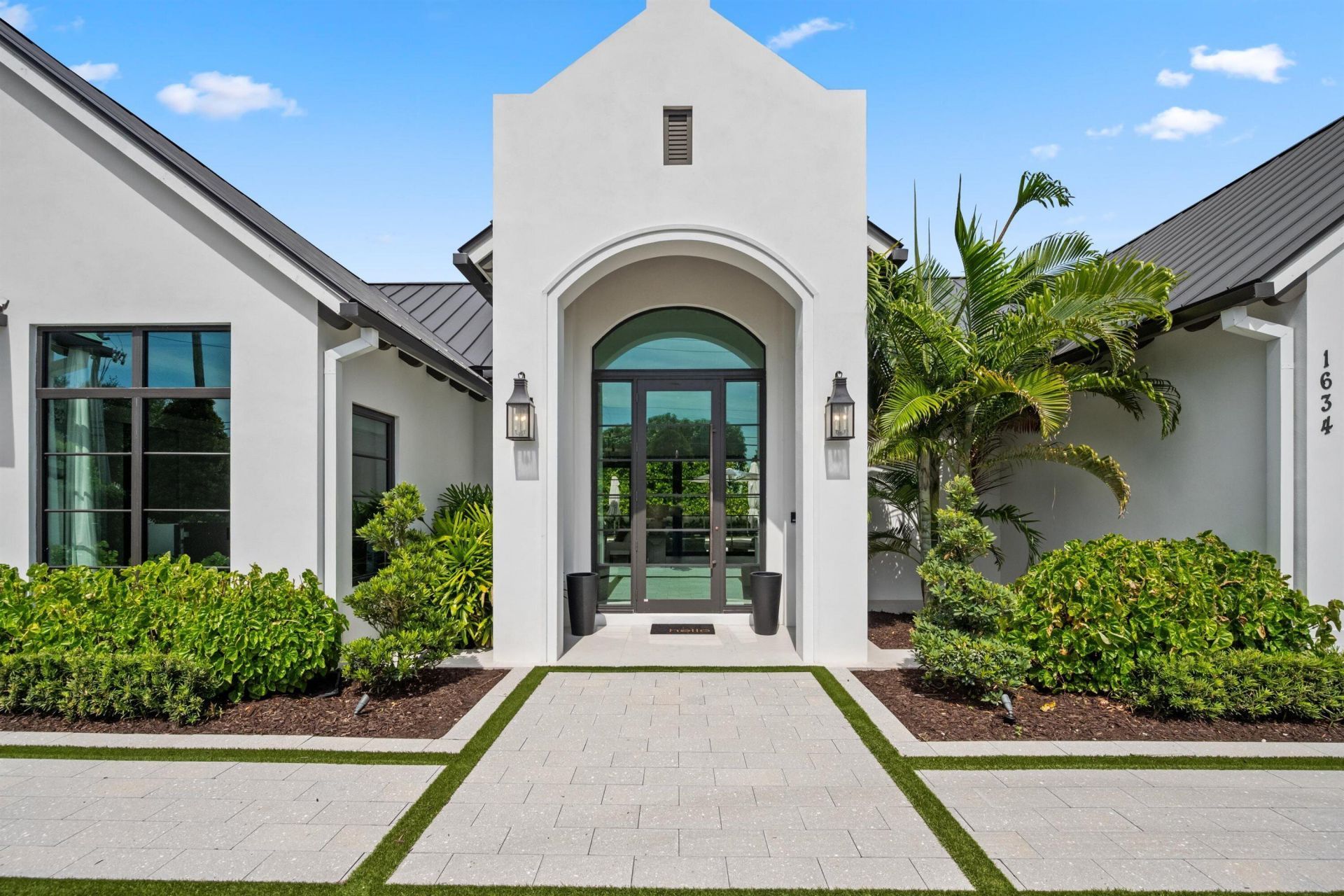 1634 N Swinton Avenue, Delray Beach, FL 33444 Photo