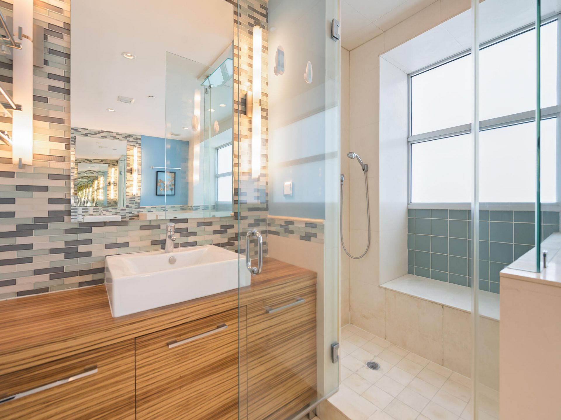 215 Hendricks Isle, Fort Lauderdale, FL 33301 Photo
