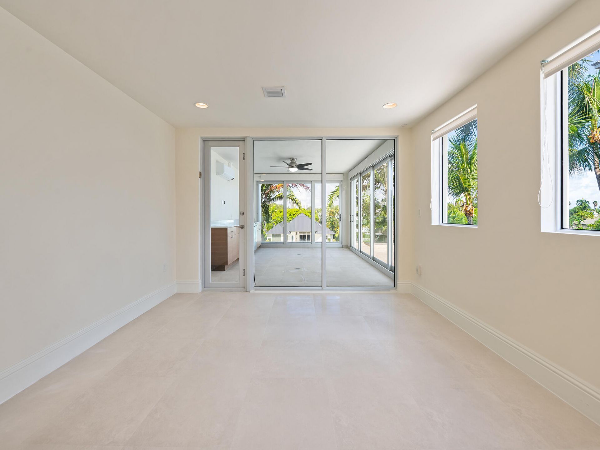 215 Hendricks Isle, Fort Lauderdale, FL 33301 Photo