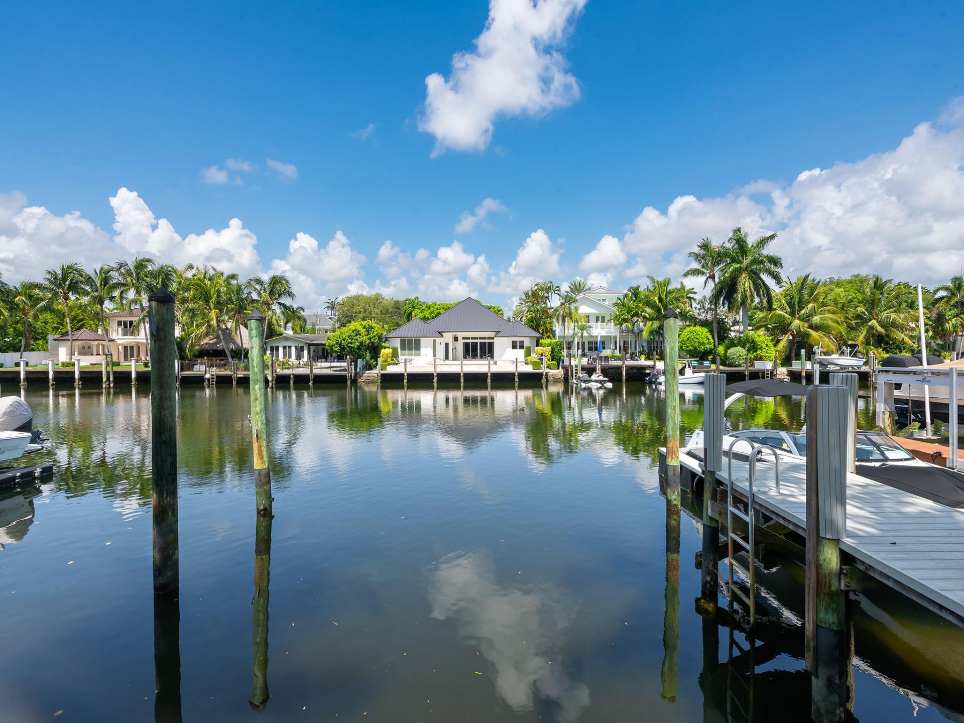 215 Hendricks Isle, Fort Lauderdale, FL 33301 Photo