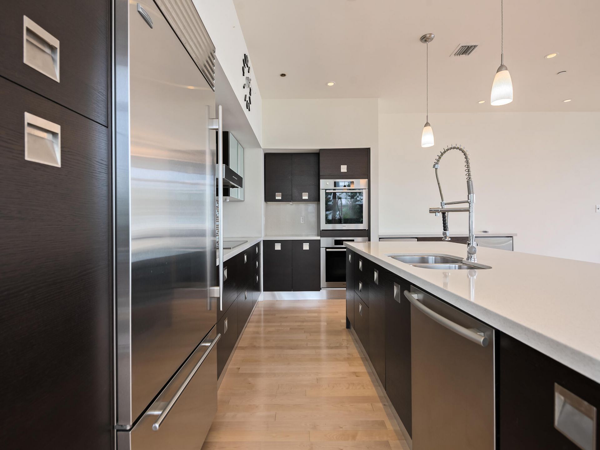215 Hendricks Isle, Fort Lauderdale, FL 33301 Photo