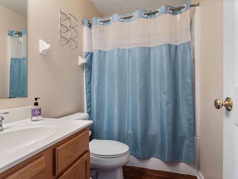 2352 Boston Mills Drive , Grove City, OH 43123 Photo 18
