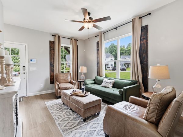 431 Evans Dr , Tullahoma, TN 37388