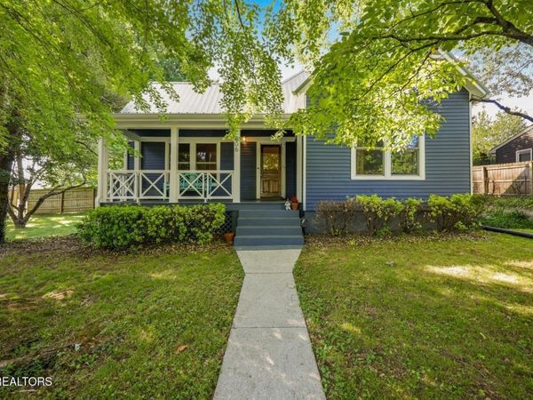 306 Dahlia Drive , Knoxville, TN 37918