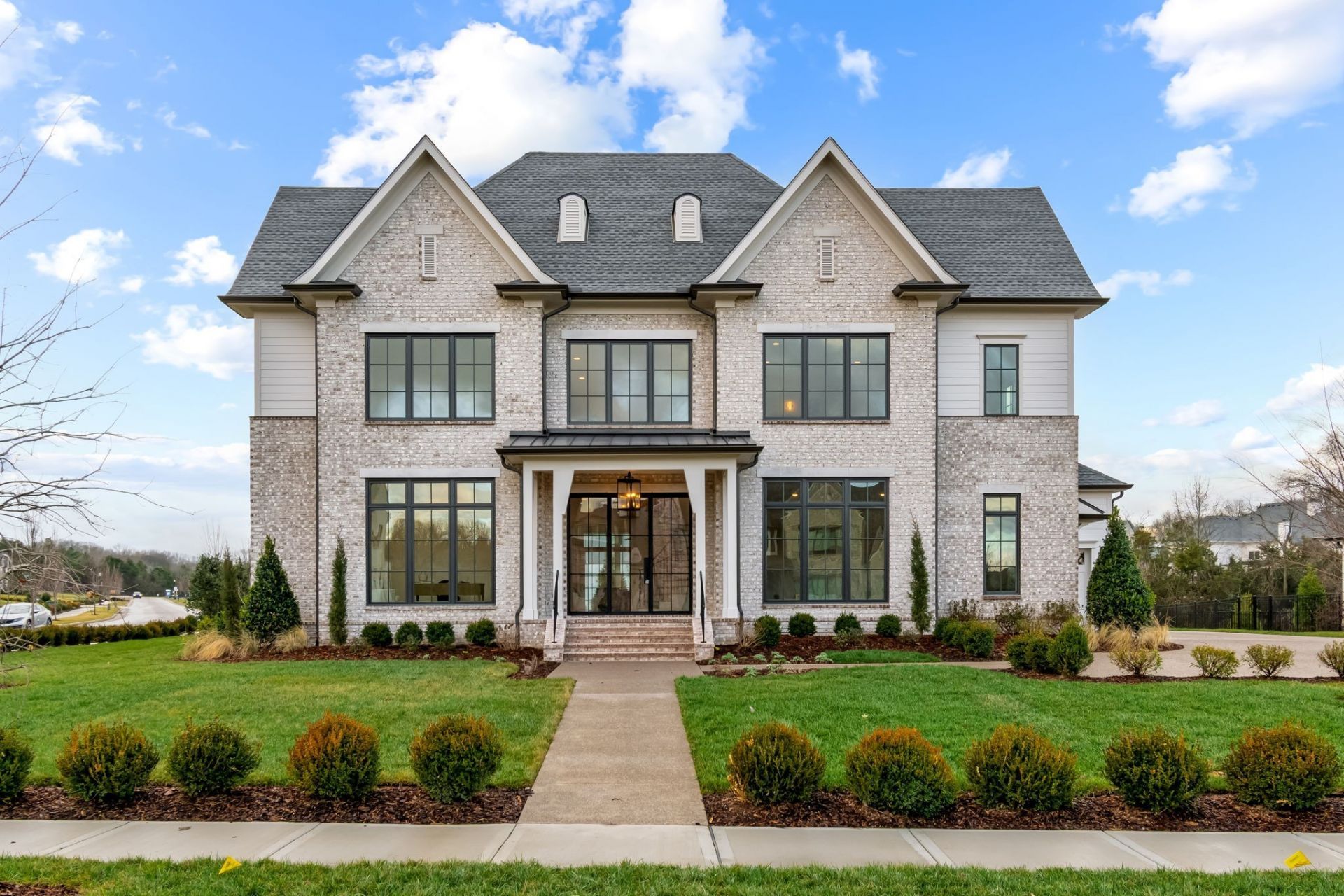 1627 Rosebrooke Dr, Brentwood, TN 37027 Main Photo