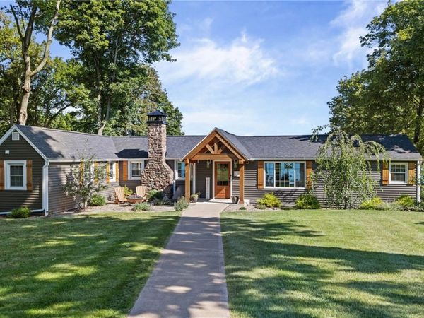 105 Lake Road, Ontario, NY 14519