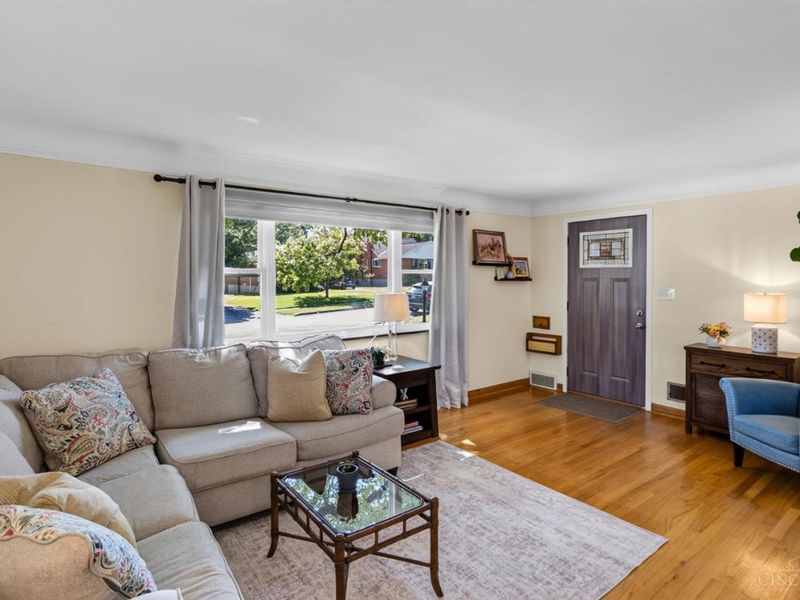 7841 Quarter Maine Avenue, Deer Park, OH 45236 Photo 5