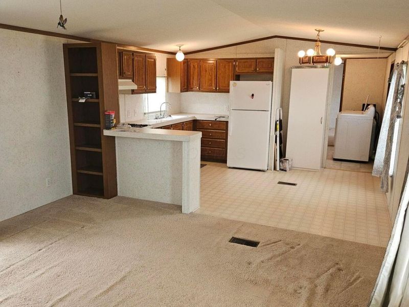 1570 E Main Street , Unit 62, Lancaster, OH 43130 Photo 5