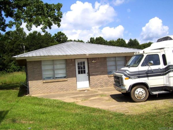 1039 N CONSTITUTION Highway , Ashdown, AR 71822
