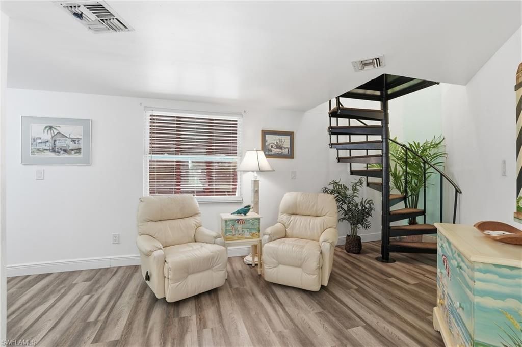 5431 Oak Ridge Ave , Fort Myers Beach, FL 33931 Photo