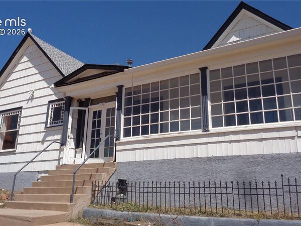 313 E Golden Avenue, Cripple Creek, CO 80813