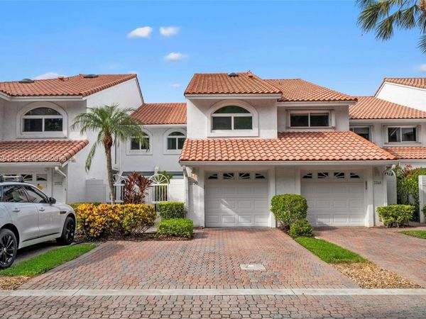 3750 NE 209th Ter , Aventura, FL 33180