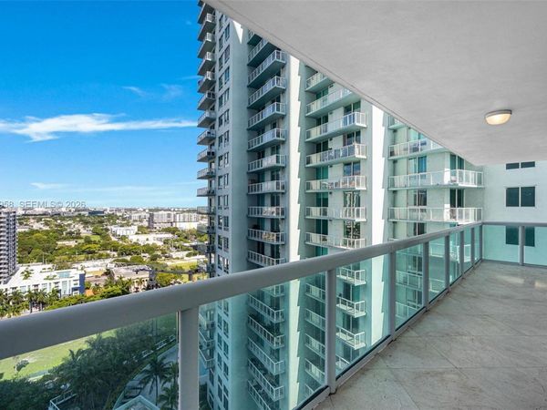 1800 N Bayshore Dr, Unit 2410, Miami, FL 33132