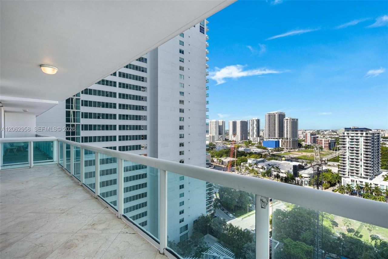 1800 N Bayshore Dr , Unit 2410, Miami, FL 33132 Photo