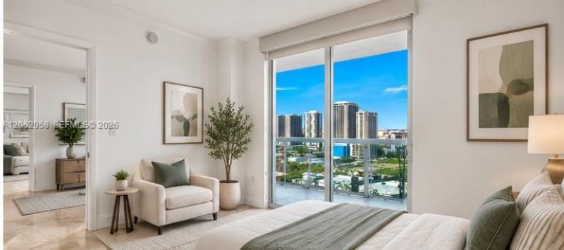 1800 N Bayshore Dr, Unit 2410, Miami, FL 33132 Photo