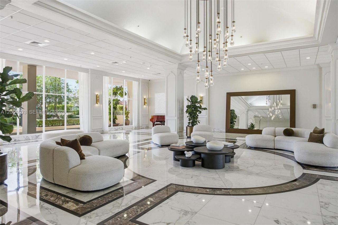 5600 Collins Ave, Unit 15S, Miami Beach, FL 33140 Photo