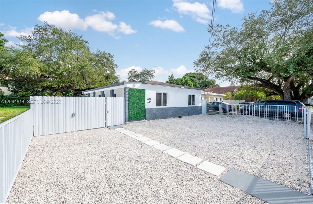 5505 NW 5th Ct, Unit 5507, Miami, FL 33127 Photo