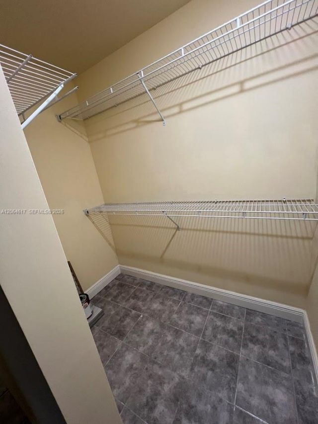 16982 NE 21st Ave, Unit 16982, North Miami Beach, FL 33162 Photo