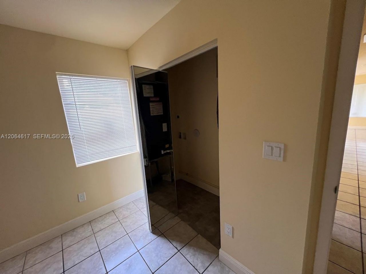 16982 NE 21st Ave, Unit 16982, North Miami Beach, FL 33162 Photo
