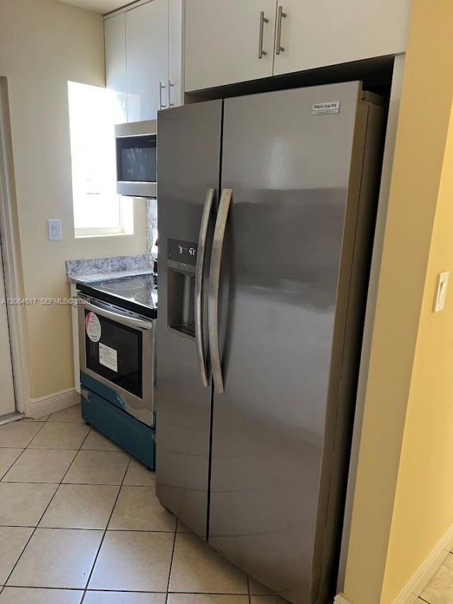 16982 NE 21st Ave, Unit 16982, North Miami Beach, FL 33162 Photo