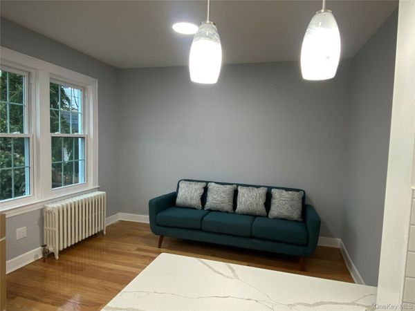 71-27 69th Street , Ridgewood, NY 11385