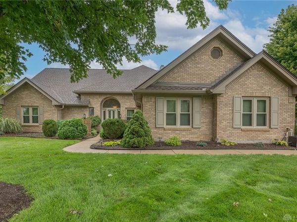 2400 Hickory Bark Drive, Washington TWP, OH 45458