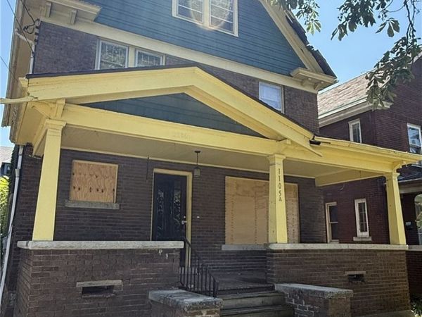 1105 Cleveland Avenue, Niagara Falls, NY 14305
