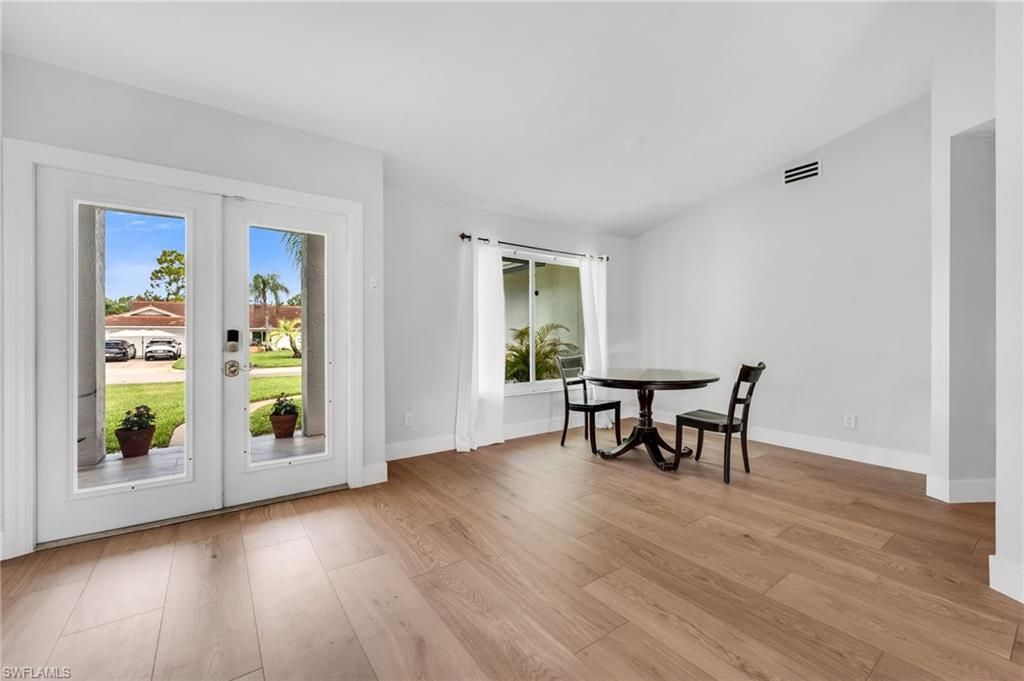 162 Westwood Dr, Naples, FL 34110 Photo