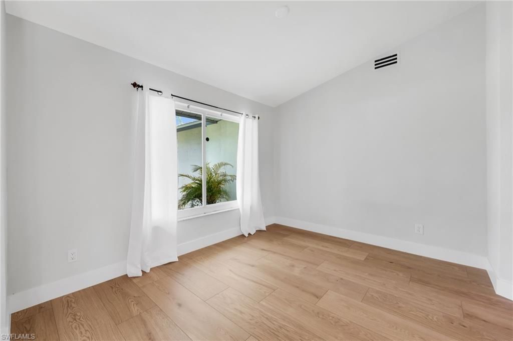 162 Westwood Dr, Naples, FL 34110 Photo
