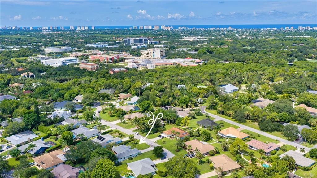162 Westwood Dr, Naples, FL 34110 Photo