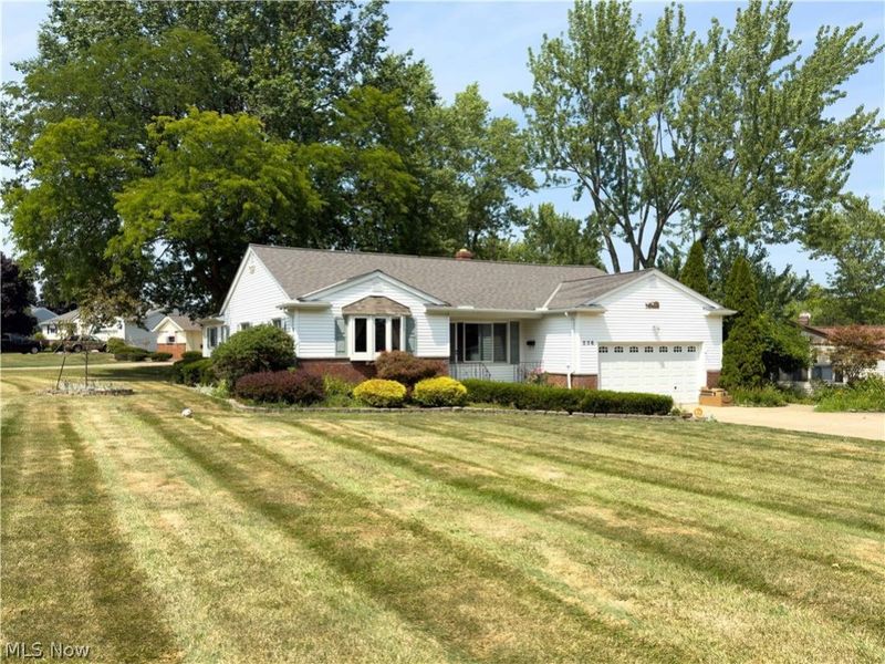 776 Cheriton Drive , Highland Heights, OH 44143 Photo 1