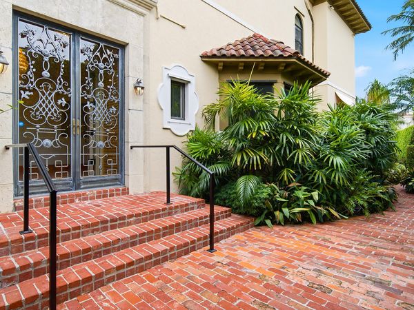 245 BRAZILIAN Avenue, Palm Beach, FL 33480