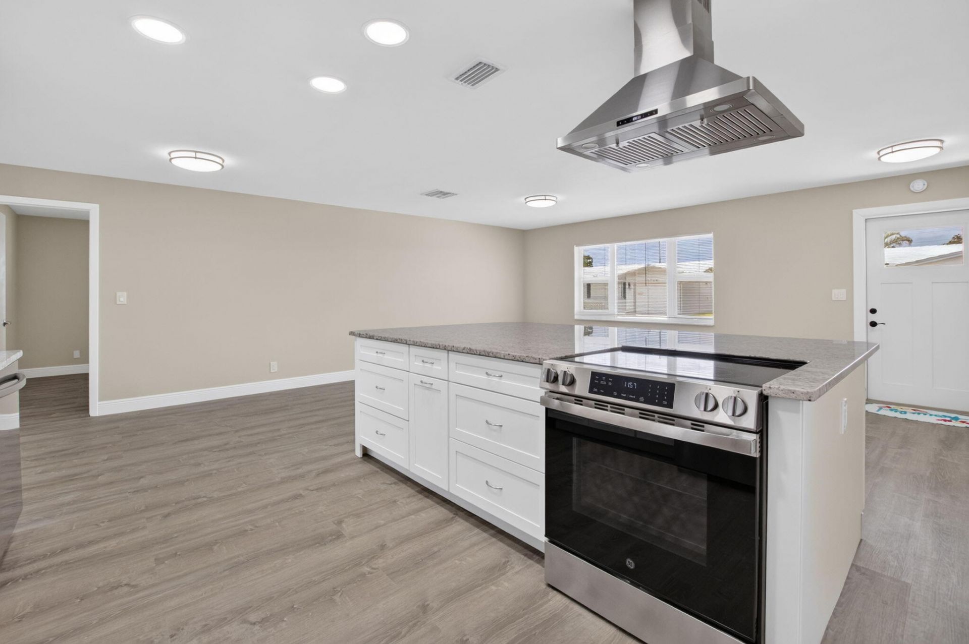 2081 SW 13th Terrace, Boynton Beach, FL 33426 Photo