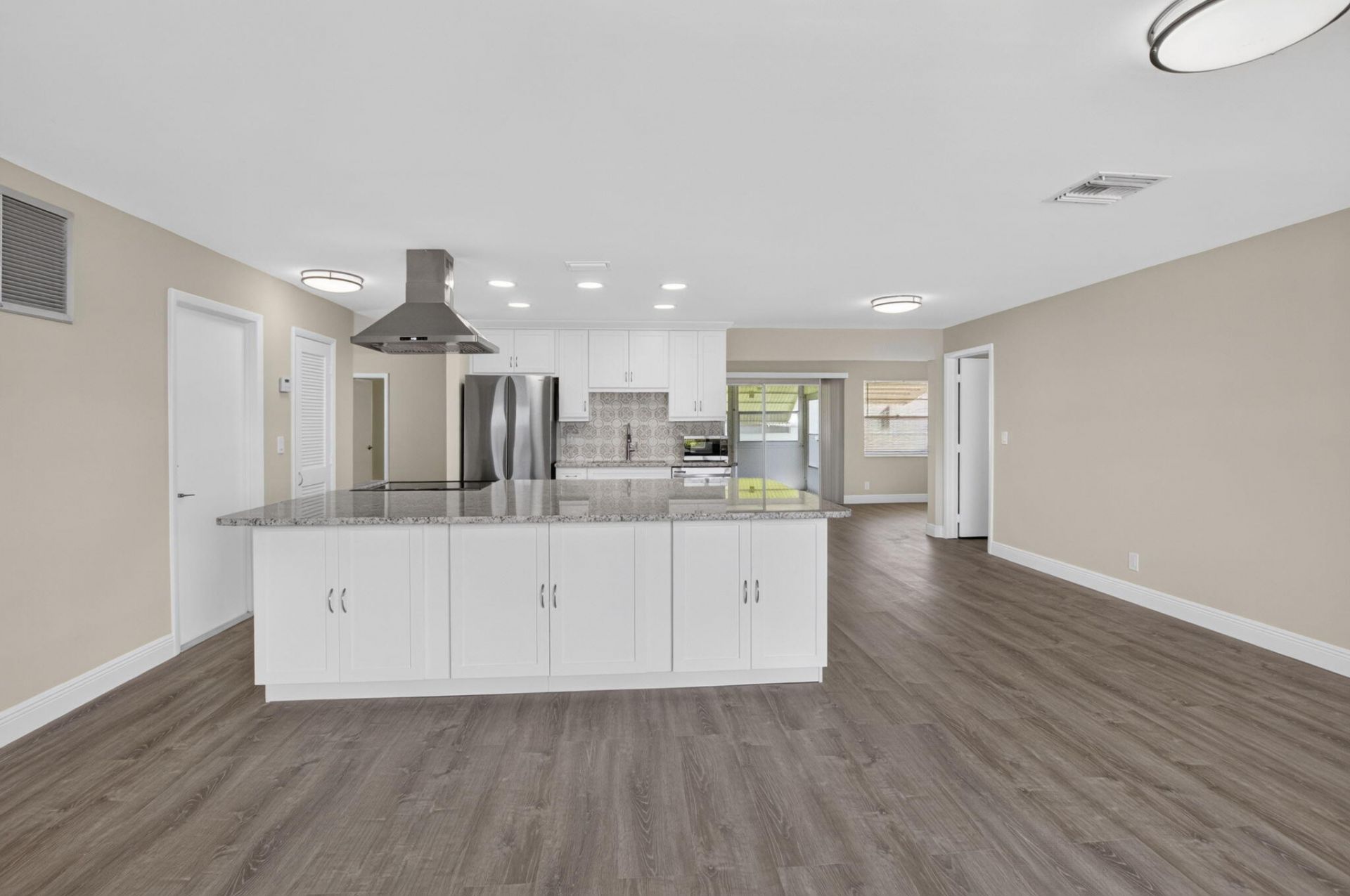 2081 SW 13th Terrace, Boynton Beach, FL 33426 Photo