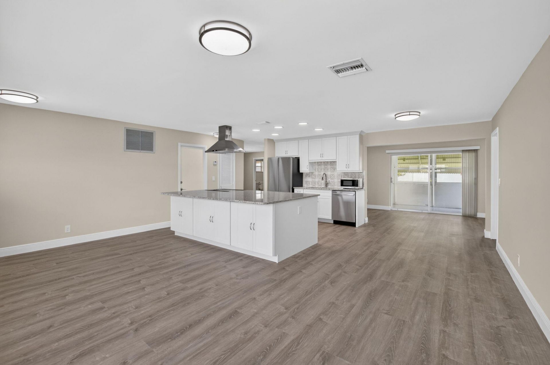 2081 SW 13th Terrace, Boynton Beach, FL 33426 Photo