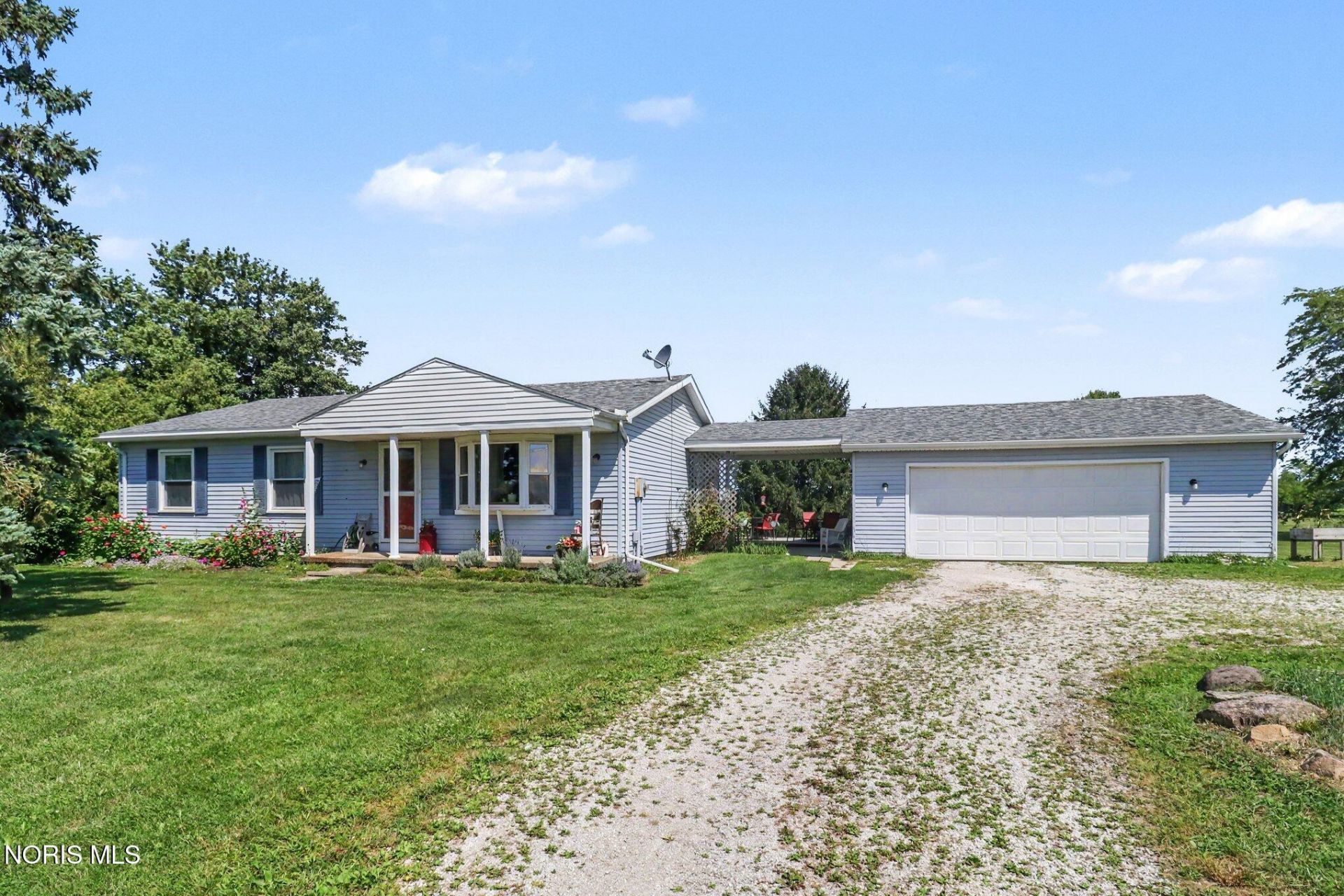 1178 Joseph Road, Luckey, OH 43443 Main Photo