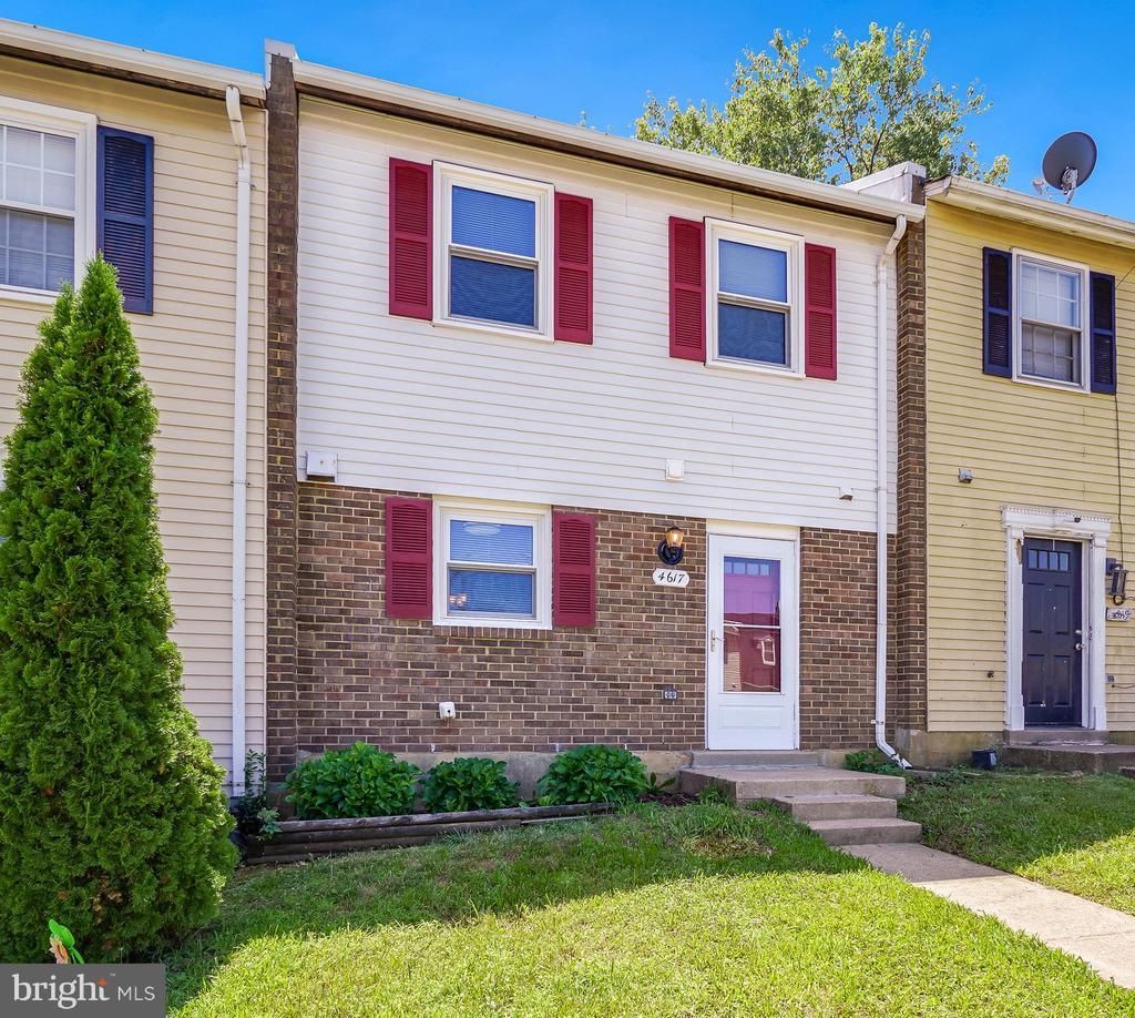 4617 Whitaker Place, Woodbridge, VA 22193 Main Photo