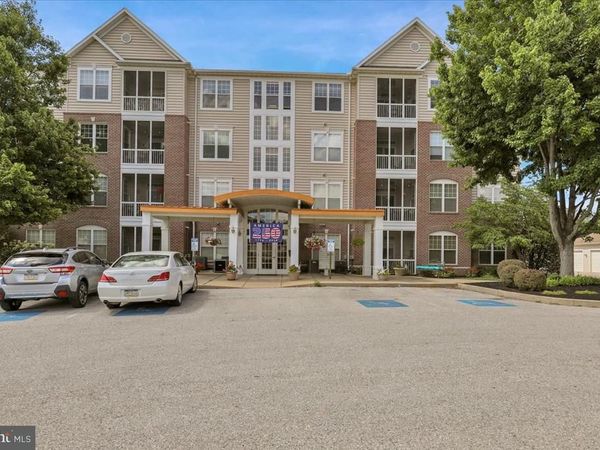 1010 CREST WAY , Unit 302, YORK, PA 17403